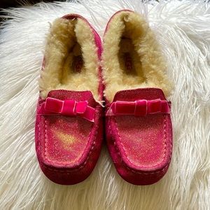 Girls UGG Slippers